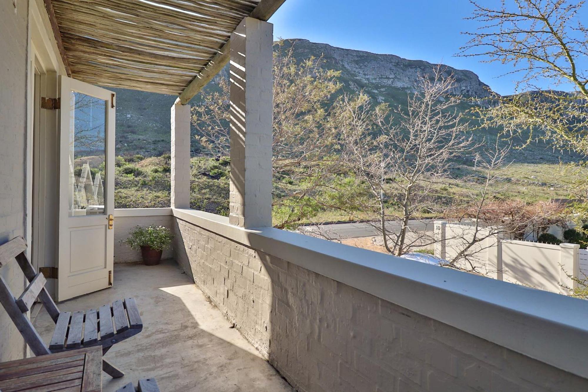 King Room with Mountain View